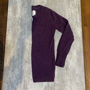 Fitted Sweater | sz M